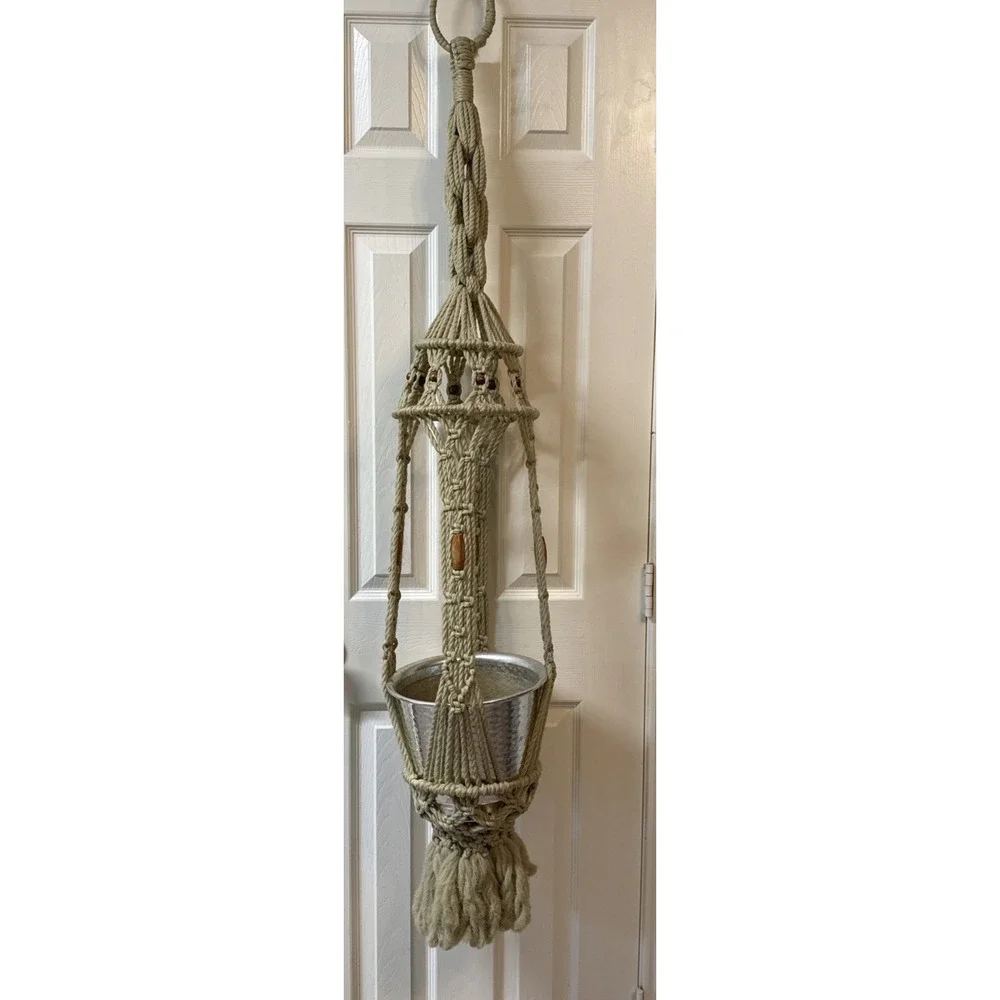Vintage Macrame & Wood Bead  60/70s Hanging Plant Holder Boho 59